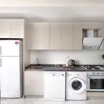 Lara Smart Aparts