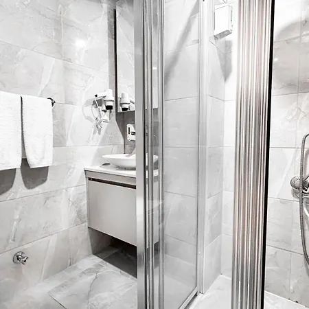 Hotell Lara Smart Aparts *